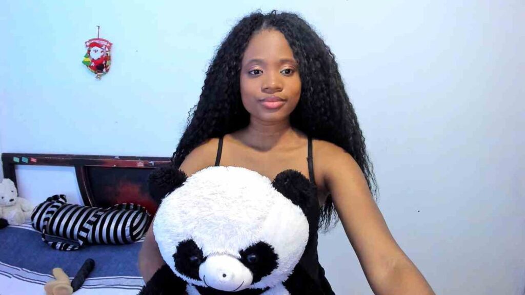 naomiebonyxxx images from live cam show